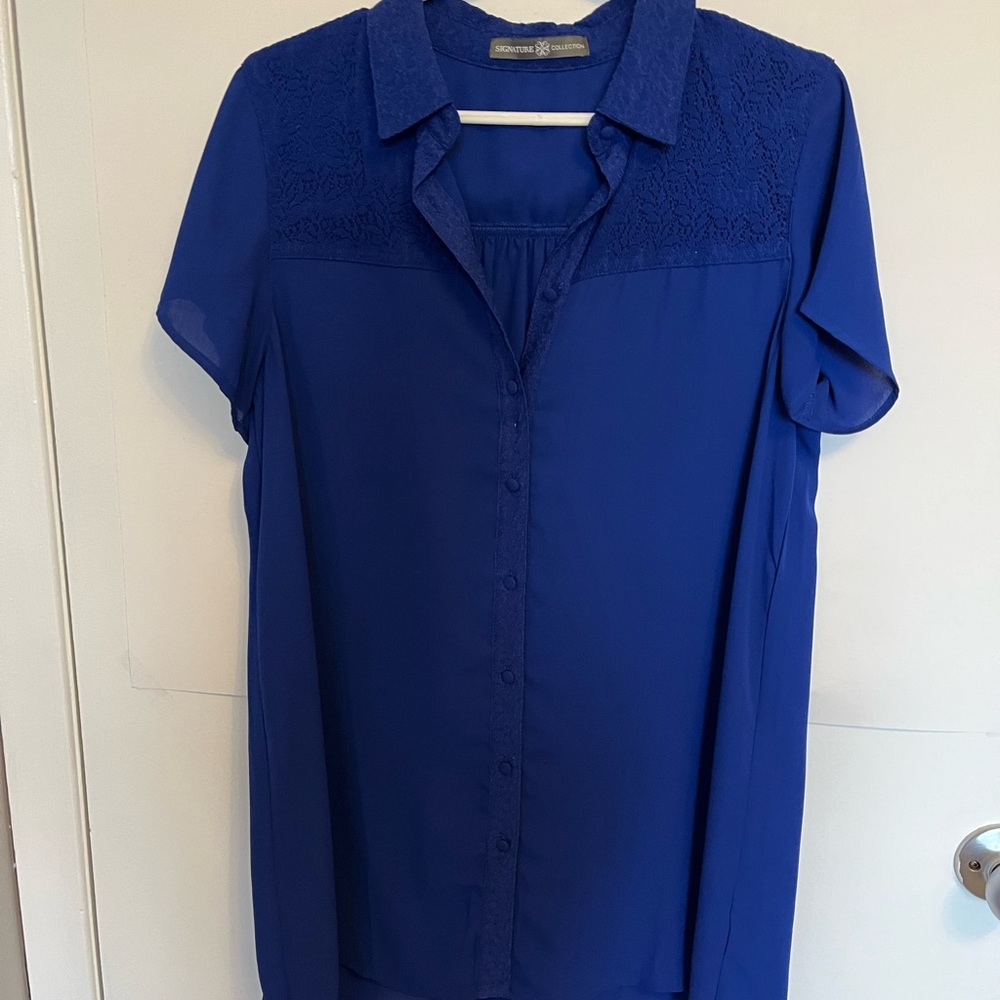 Signature collection blouse